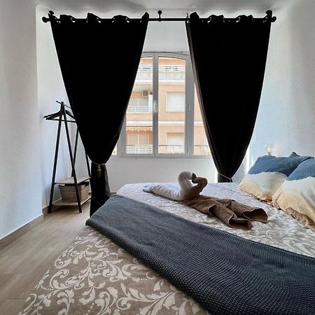 Estudio 221 Lejlighed Torrevieja Eksteriør billede